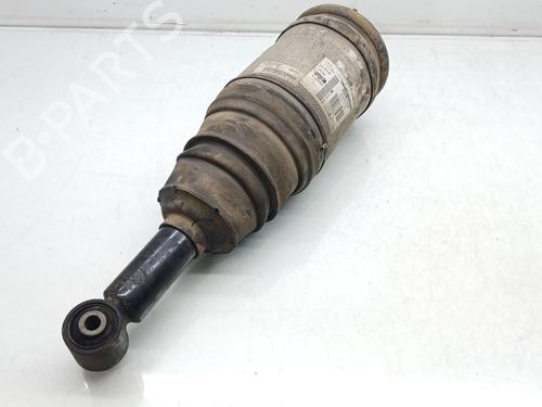 Used Right rear shock absorber LAND ROVER DISCOVERY IV (L319) [2009-2018]  30744641