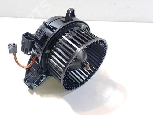 Used Heater blower motor AUDI A1 Sportback (GBA) 30 TFSI (110 hp) 29977379