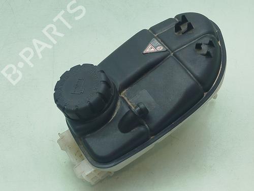 Used Expansion tank MERCEDES-BENZ GLA-CLASS (X156) GLA 200 CDI / d (156.908) (136 hp) 25868615