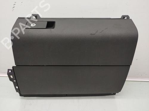 Used Glove box VW TOURAN (1T3) 2.0 TDI (140 hp) 22980542