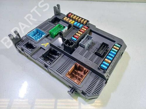 Used Fuse box PEUGEOT 308 SW II (LC_, LJ_, LR_, LX_, L4_) [2014-2021]  12843486