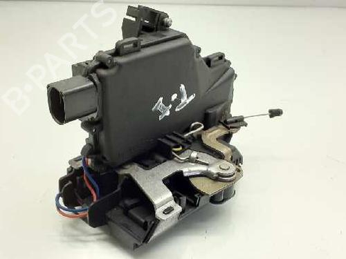 Used Rear left lock VW BORA I (1J2) 1.6 16V (105 hp) 7769885