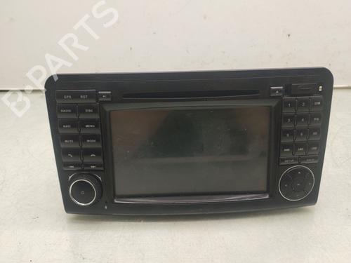 radio-mercedes-benz-m-class-w164-2005-2006-2007-2008-2009-2010-2011-2012-38325465 main image
