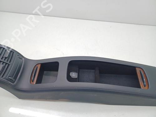 Armrest / Center console MERCEDES-BENZ CLS (C219) CLS 350 (219.356) | BP16346224I20 