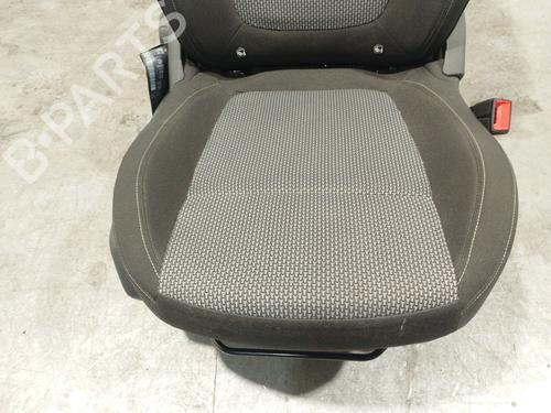 Right front seat OPEL GRANDLAND / GRANDLAND X (A18, P1UO) 1.2 (75) | BP29421918C16 