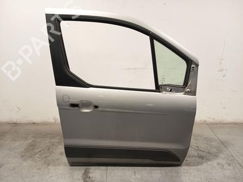 Used Right front door Right front door 37197602 37197602