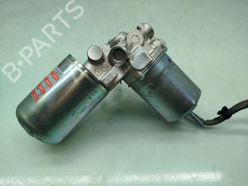 Used Brake master cylinder TOYOTA COROLLA Estate (_E21_) 2.0 Hybrid (MZEH12) (180 hp) 29355299