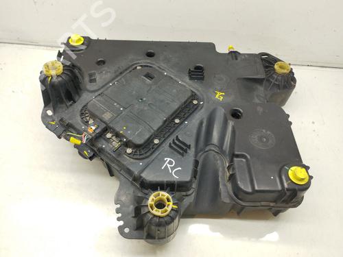 Serbatoio AdBlue/DPF Serbatoio AdBlue/DPF CITROËN JUMPY III Van (V_) 2.0 BlueHDi 120 (122 hp) 35945794 35945794