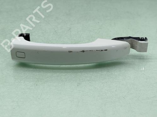 front-left-exterior-door-handle-audi-a4-b8-avant-8k5-2007-2008-2009-2010-2011-2012-2013-2014-2015-2016-2017-35752245 main image