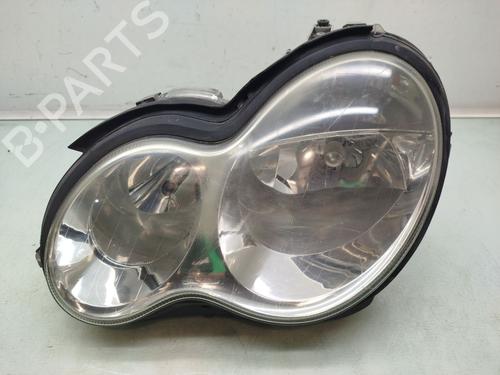 Used Left headlight MERCEDES-BENZ C-CLASS (W203) C 180 Kompressor (203.046) (143 hp) 21122141