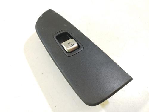 BP17774910I26 | Right front window switch MERCEDES-BENZ V-CLASS (W447)  BP17774910I26