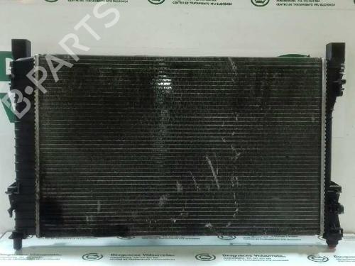 Køler MERCEDES-BENZ C-CLASS (W203) [2000-2007]  2304479