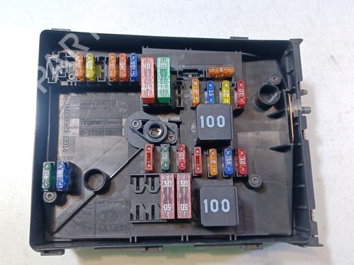 Fuse box VW SCIROCCO III (137, 138) 1.4 TSI | BP35800887E1 - Image 2