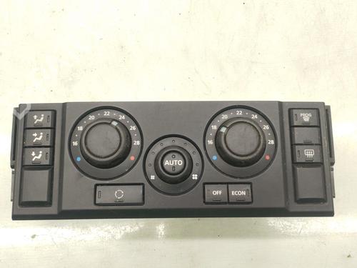 Used Climate control Climate control 38460742 38460742