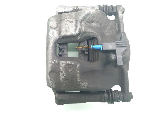 Used Right front brake caliper MERCEDES-BENZ A-CLASS (W176) A 200 CDI / d (176.008) (136 hp) 17921389