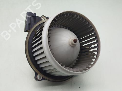 Moteur de chauffage IVECO DAILY VI Van 35S15, 35C15, 40C15, 50C15 (150 hp) 32059529