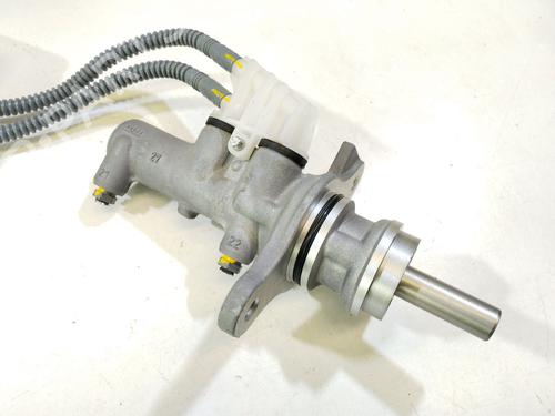 Brake master cylinder MERCEDES-BENZ V-CLASS (W447)  | BP17753503M77 