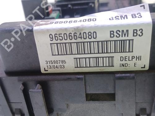 Fuse box PEUGEOT 307 (3A/C) 2.0 HDi 110 | BP26941083E1 