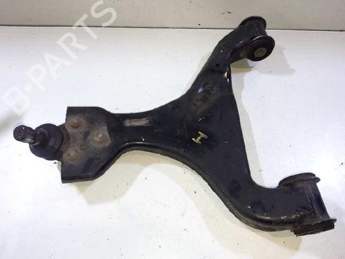 Used Left front suspension arm MERCEDES-BENZ VIANO (W639) [2003-2025]  13048698
