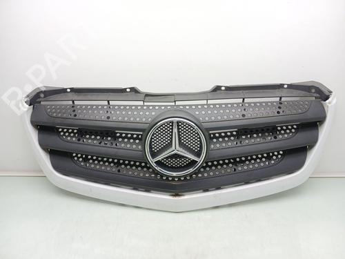 grille-mercedes-benz-sprinter-35-t-platformchassis-b906-2006-2007-2008-2009-2010-2011-2012-2013-2014-2015-2016-2017-2018-32698016 main image