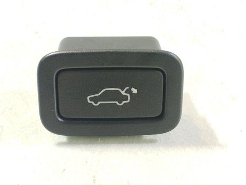 Used Switch VOLVO XC60 I SUV (156) D5 AWD (205 hp) 32019325