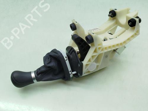 Used Gear lever Gear lever MERCEDES-BENZ VITO / MIXTO Van (W639) 126 (639.601, 639.603, 639.605) (258 hp) 36037578 36037578