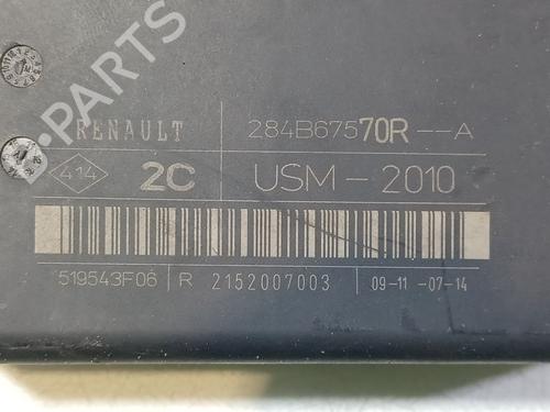 Fuse box RENAULT MASTER III Platform/Chassis (EV, HV, UV) 2.3 dCi 165 FWD (EV0P, EV0U, EV11, EV12, HV0P, HV0U,... | BP35800915E1 - Image 4