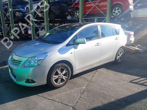 Brugte TOYOTA VERSO (_R2_)  2.0 D-4D (AUR20_, AUR20R)  4637399