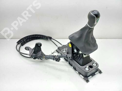 Used Gear lever SEAT ARONA (KJ7, KJP) [2017-2025]  10386184