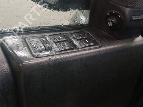 Switch LAND ROVER DISCOVERY III (L319) 2.7 TD 4x4 | BP38460764I30  - Image 15