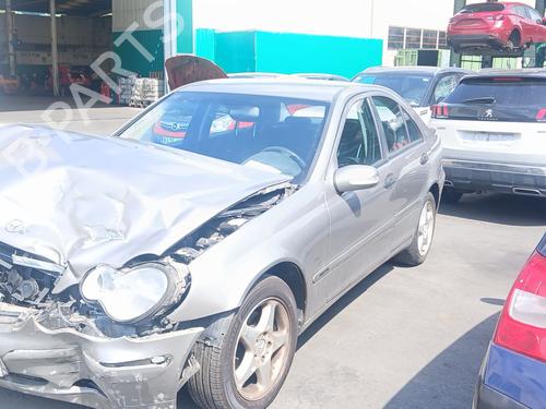Brugte MERCEDES-BENZ C-CLASS (W203)  C 220 CDI (203.006, 203.008)  4910419