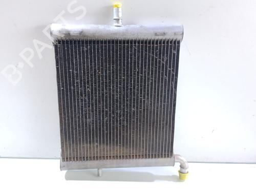 Used Water radiator Water radiator LAND ROVER RANGE ROVER SPORT II (L494) 5.0 SCV8 4x4 (575 hp) 34448730 34448730
