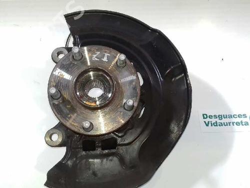 Used Left front steering knuckle TOYOTA AURIS (_E18_) [2012-2018]  3163690