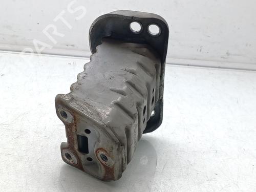 Andre TOYOTA YARIS (_P13_) 1.4 D (NLP130_, NLP130) (90 hp) 29596297