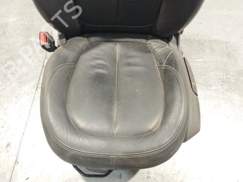Left front seat BMW 2 Gran Tourer (F46) 218 d | BP27697584C15 