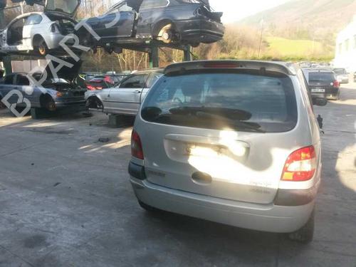 Engine control unit (ECU) RENAULT SCÉNIC I MPV (JA0/1_, FA0_)  | BP2699305M57 