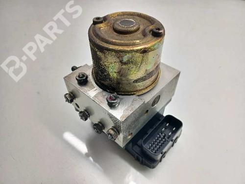 Used ABS pump HYUNDAI TRAJET (FO) 2.0 CRDi (113 hp) 9246071