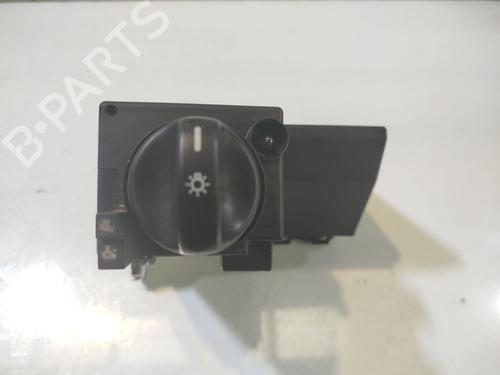 Headlight switch MERCEDES-BENZ E-CLASS (W210) E 220 CDI (210.006) 2105450104