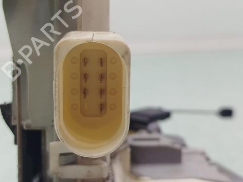 Front left lock SEAT LEON (1P1) 1.6 TDI | BP24804055C98 