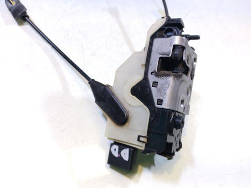 Front right lock PEUGEOT 2008 I (CU_) 1.2 VTi | BP27890176C97