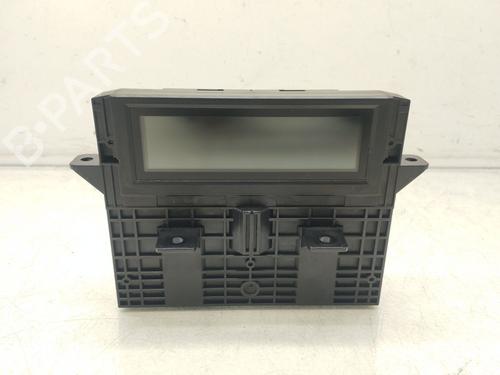 Used Display monitor VOLVO XC60 I SUV (156) D5 AWD (205 hp) 32059509