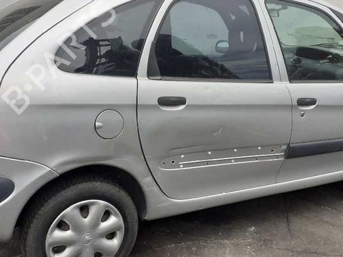 Left headlight CITROËN XSARA PICASSO (N68) 2.0 HDi | BP5584973C28 
