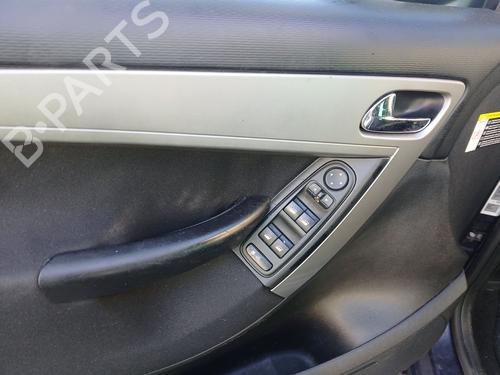 Left front door CITROËN C4 Picasso I MPV (UD_) 1.6 HDi | BP32240383C2