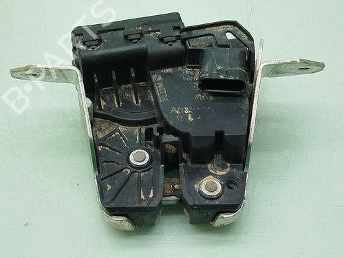Used Tailgate lock MERCEDES-BENZ GLA-CLASS (X156) GLA 200 CDI / d (156.908) (136 hp) 25890896