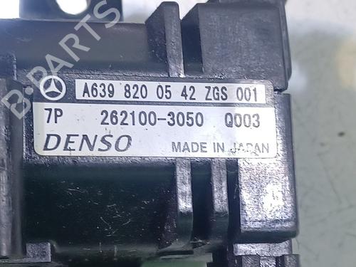 Left rear window motor MERCEDES-BENZ VIANO (W639) CDI 2.2 (639.811, 639.813, 639.815, 639.711, 639.713) | BP21122405E23 