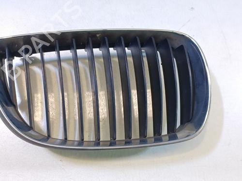 Used Grille BMW 1 (E81) 116 i (122 hp) 29251741