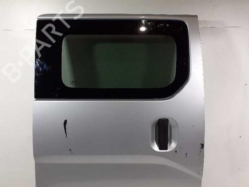 Right slide door NISSAN NV200 / EVALIA Bus  | BP4889672C75 