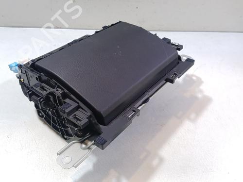Used Display monitor Display monitor LEXUS CT (ZWA10_) 200h (ZWA10_) (99 hp) 33844990 33844990