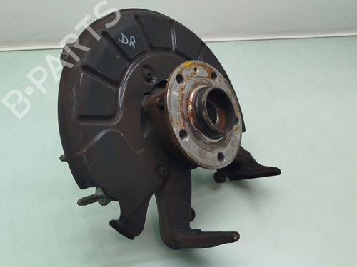 Used Right front steering knuckle SEAT LEON (1P1) 1.6 TDI (105 hp) 24804063