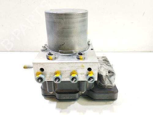 Used ABS pump MERCEDES-BENZ V-CLASS (W447) [2014-2025]  16885660